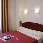 Hotel Saint Quentin